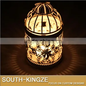 White Color Through-Engraving Iron Metal Candlestick thumbnail-3