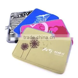 Slim Neoprene Laptop Bag thumbnail-1