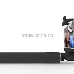 Adjustable Monopod Selfie Stick thumbnail-2