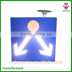 Road Security Solar LED Traffic Signal thumbnail-3