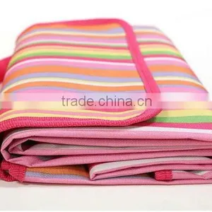 Oxford Cloth Striped Printed Folding Picnic Blanket thumbnail-2