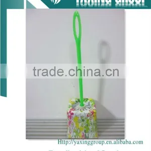 Plastic Toilet Brush Set thumbnail-1