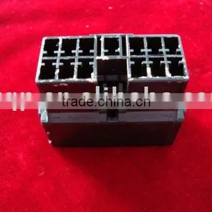 Plastic Connector thumbnail-1