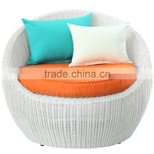 2017 Trade Assurance Elegant Design Outdoor White Rattan Resin Wicker Garden Line Sofa Chairs thumbnail-1