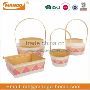 Decorative Metal Hanging Flower Basket thumbnail-2