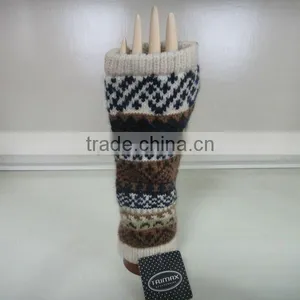 Mittens thumbnail-1