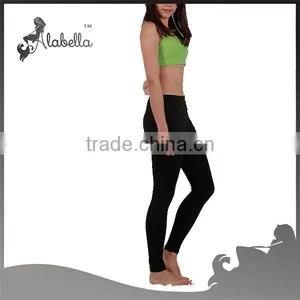 Classic Black Mid-high Rise Yoga Tight thumbnail-2