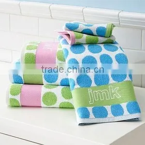 Cotton Terry Jacquard Bath Towel thumbnail-1