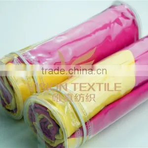 100% MICROFIBER BEACH TOWEL WITH PVC BAG thumbnail-4