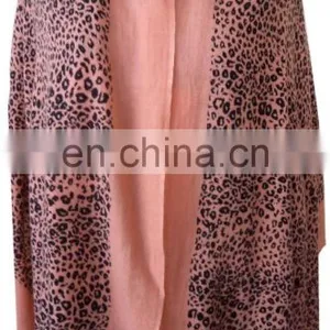 Woven and Knitted Cashmere With Block (Screen) Print thumbnail-4