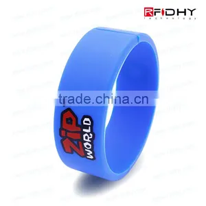 Factory Price Waterproof RFID Silicone Wristband for Swimming Pool Quality Choice thumbnail-4
