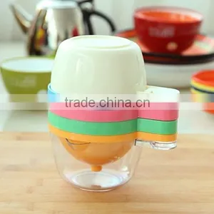 6 In 1 Veggie & Fruit Juicer Best Fruit Vegetable Juicer Manual Fruit Juicer Fruit Press Juicer thumbnail-3