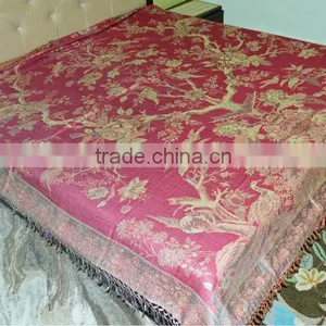 Elegant Bedspreads in Silk Wool thumbnail-1