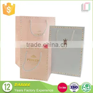 Different Size of Low Cost Cmyk Famous Brand Paper Bag thumbnail-4