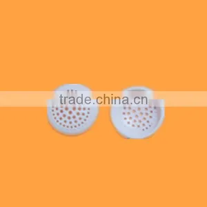 Protective Rubber Earphone Covers thumbnail-1