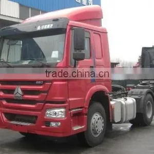 SINOTRUK HOWO 4X2 TRACTOR HEAD TRUCK FOR SALE thumbnail-1
