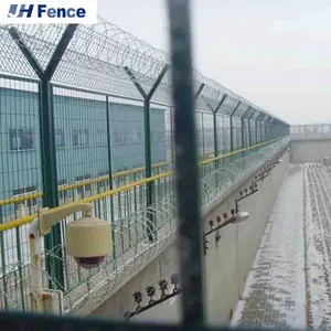 Customized Anti Rust Razor Barbed Wire Welded Razor Barbed Wire Mesh Razor Barbed Wire Mesh Fence thumbnail-4