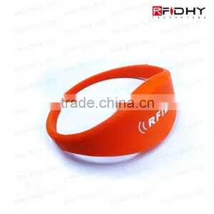 Printed Silicone Wristbands Provider RFID for Identifying thumbnail-4