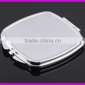 Small Folding Metal Make up Mirror With Keychain thumbnail-2