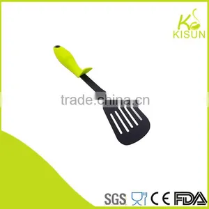 Latest Design Solid Slotted Turner thumbnail-1