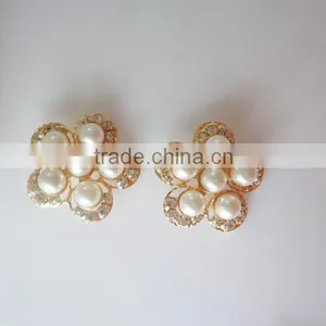 Cheap Fashion Wedding Flower Decoration Rhinestone Button With Plastic Oearl for T-shirt thumbnail-4