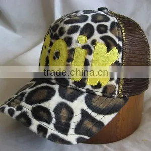 Cheap Fashion 5 Panel Mesh Trucker Cap thumbnail-3