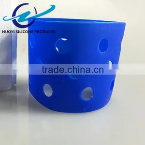 Individuality Hollow Out Short Silicone Cup Sleeve thumbnail-6