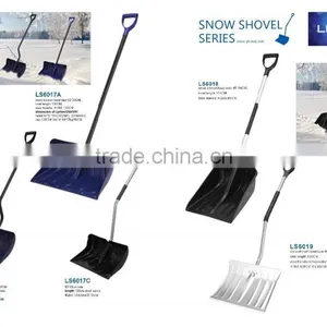 14" Plastic Snow Shovel With Long Metal Handle thumbnail-3