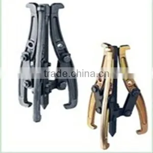 Three-Jaw Gear Pullers(Double Holes) thumbnail-1