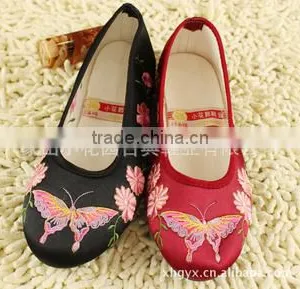 Beautiful Lady Shoe From China thumbnail-1