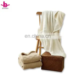 China Supplier Large Size 100% Polyester, Shu Velvet 2 in 1 Weighted Grey Elegant Cable Knit Fluffy Throw Blanket thumbnail-3