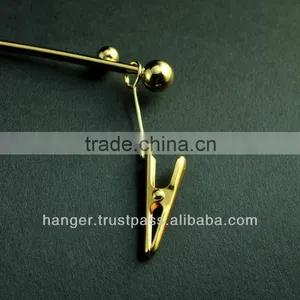 Golden Amorous Lingerie Hanger With Clips for Hotel Amenity thumbnail-1