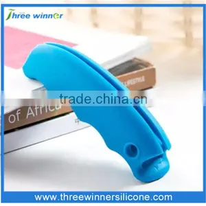 Custom Small Silicone Rubber Handles thumbnail-5