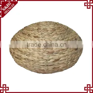 New Egg Shape Natural Water Hyacinth Woven Pet Bed / Pet House thumbnail-4