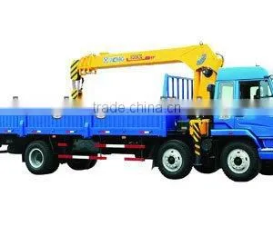 XCMG 8 Ton Truck Mounted Crane thumbnail-1
