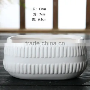New Design Succulent Samll White Ceramic Flower Pots Wholesale thumbnail-3