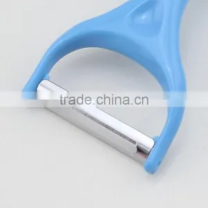 PP Handle Stainless Steel Blade Vegetable And Fruit Peeler thumbnail-2