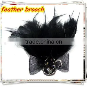 Black Feather Diamond Brooch thumbnail-1