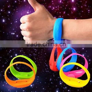 LED Flashing Motion Motivated Silicone Sport Bracelet thumbnail-2