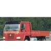 SINOTRUK HOWO 4*2 CARGO TRUCK thumbnail-1