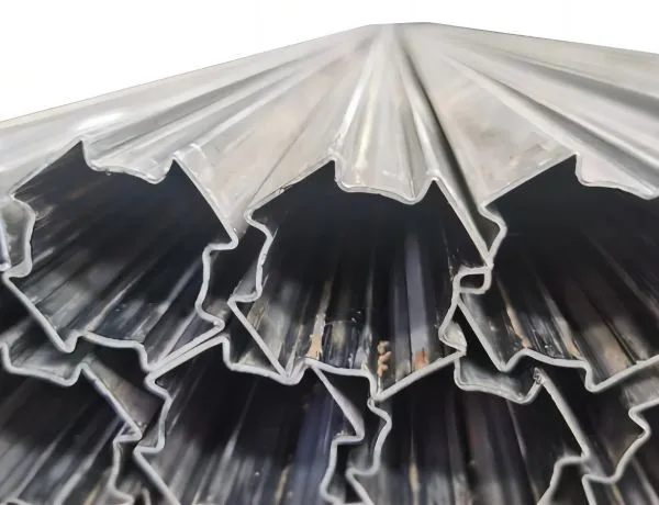 321 Stainless Steel U-Shaped and Oval Special Welded Pipe for Structural Use