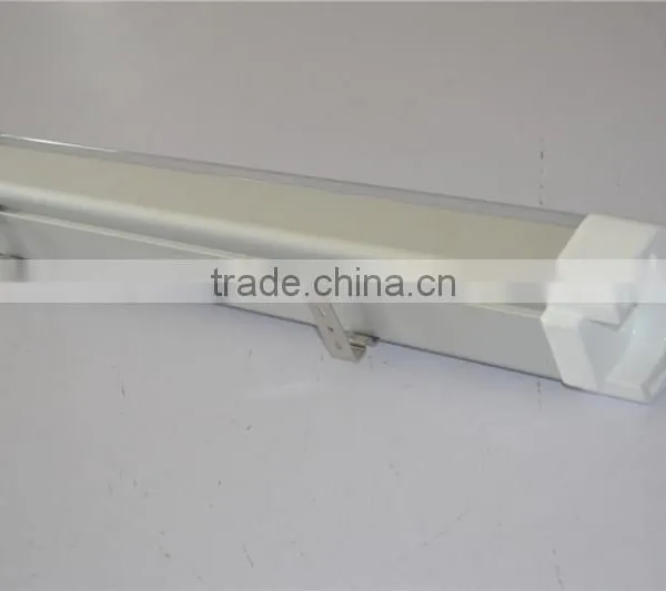 2015 CE& ROHS Certification Saving Energy AC85-265v Led Tri-proof Waterproof Lighting photo-2