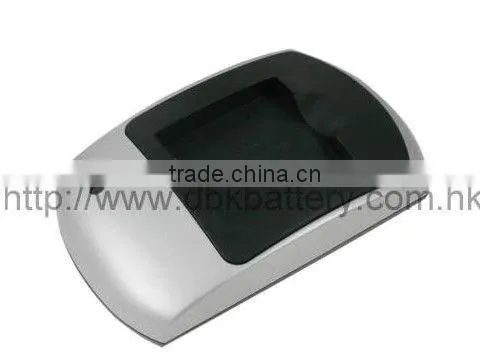 DA004 Camera Battery Charger