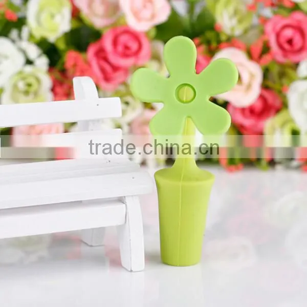 100%food Grade Silicone Material Keep Fresh Unti-dust Airtight Silicone Screw Wine Stopper photo-4