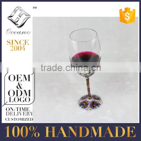 Classic Design Glass Wine Cup