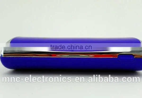 2016 New Product uv Shiny Treatment Customize Logo Printing 18650 Lithium Ion Type 5200mAh Power Bank Charger Supplier's Choice photo-3
