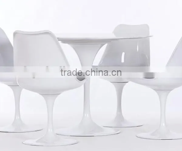 White Eero Saarinen Fiberglass Saarinen Tulip Table Replica photo-6