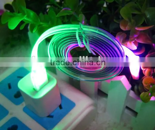 Smile Face Led Light Retractable Usb Data Line , Led Light Usb Charging Data Line, Usb Data Charger Cable photo-5