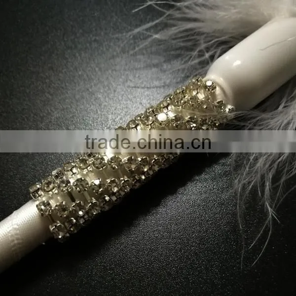 50CM WHITE RIDING CROP WITH CRYSTALS FOR KIDS BEAUTIFUL GOOSE FEATHER RIDING CROP WITH CRYSTALS FOR KIDS EQUESTIRAN RIDING CROP photo-3