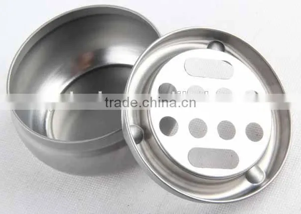 Hot Selling Round Iron Ashtray photo-3